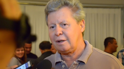 Rodoviários suspendem greve após reunião com o prefeito Arthur Neto