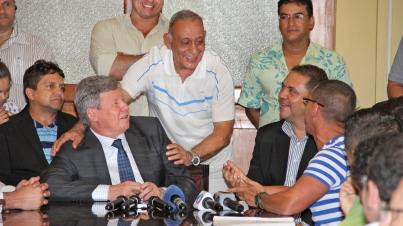 Prefeito Arthur Virgílio Neto - Bolsa Atleta
