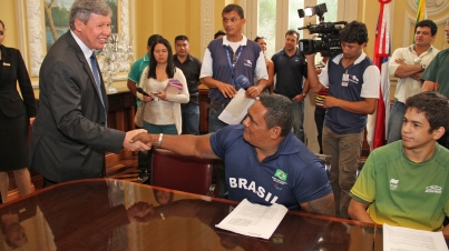 Prefeito Arthur Virgílio Neto - Bolsa Atleta
