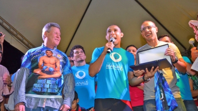 Homenagem da CRES da Alvorada ao Campeão José Aldo
