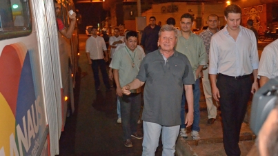 Arthur Virgílio visita obras da adutora do Mauazinho