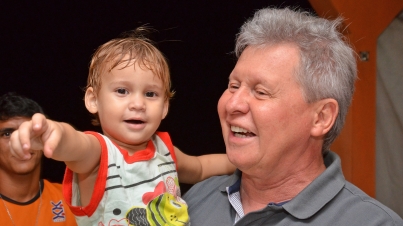 Arthur Virgílio visita obras da adutora do Mauazinho