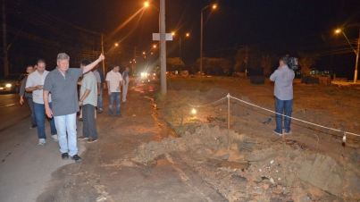 Arthur Virgílio visita obras da adutora do Mauazinho