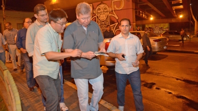 Arthur Virgílio visita obras da adutora do Mauazinho