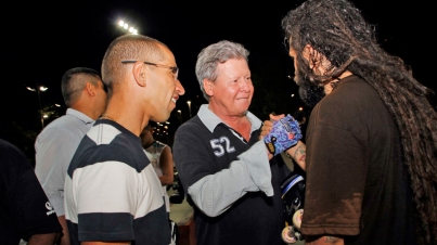 Prefeito Arthur Neto prestigia etapa de Campeonato de Skate na Ponta Negra
