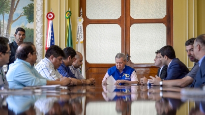 Assinatura do Decreto de Desburocratização
