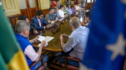 Assinatura do Decreto de Desburocratização