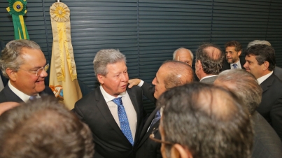 Lançamento do livro sobre o perfil parlamentar do Senador Arthur Virgílio Filho