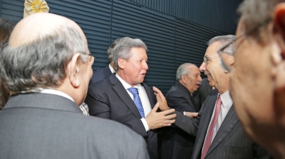 Lançamento do livro sobre o perfil parlamentar do Senador Arthur Virgílio Filho