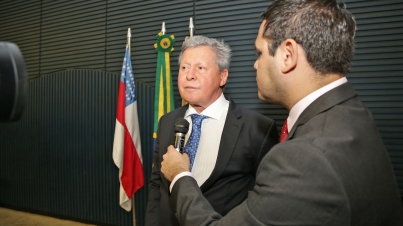 Lançamento do livro sobre o perfil parlamentar do Senador Arthur Virgílio Filho