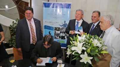 Lançamento do livro sobre o perfil parlamentar do Senador Arthur Virgílio Filho