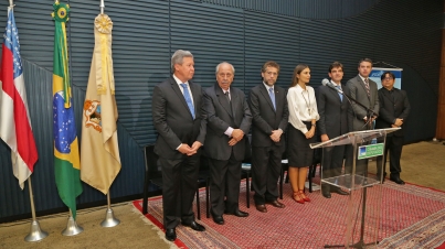 Lançamento do livro sobre o perfil parlamentar do Senador Arthur Virgílio Filho