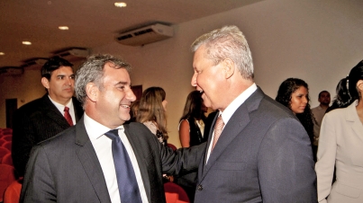 Prefeito - Tribunal Posse