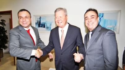 Prefeito - Tribunal Posse