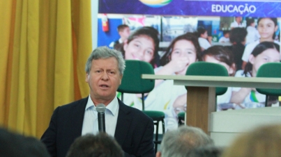 Conferência de novas metas para educação