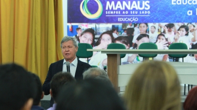 Conferência de novas metas para educação