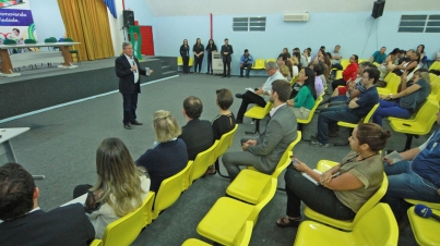 Conferência de novas metas para educação