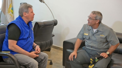 Prefeito Recebe a Marinha Brasileira, Peru e Colômbia