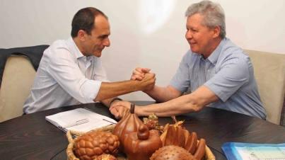 11.04.14 - PROJETO PARA A CONSTRUÇÃO DE 72 ESCOLAS