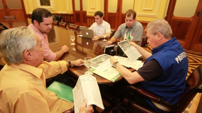 Reunião sobre mobilidade urbana
