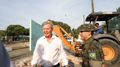 Reforma da Praça do Exercito São Jorge