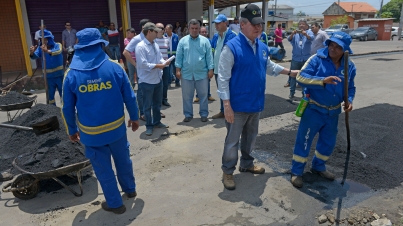 Tapa Buraco Campos Elíseos